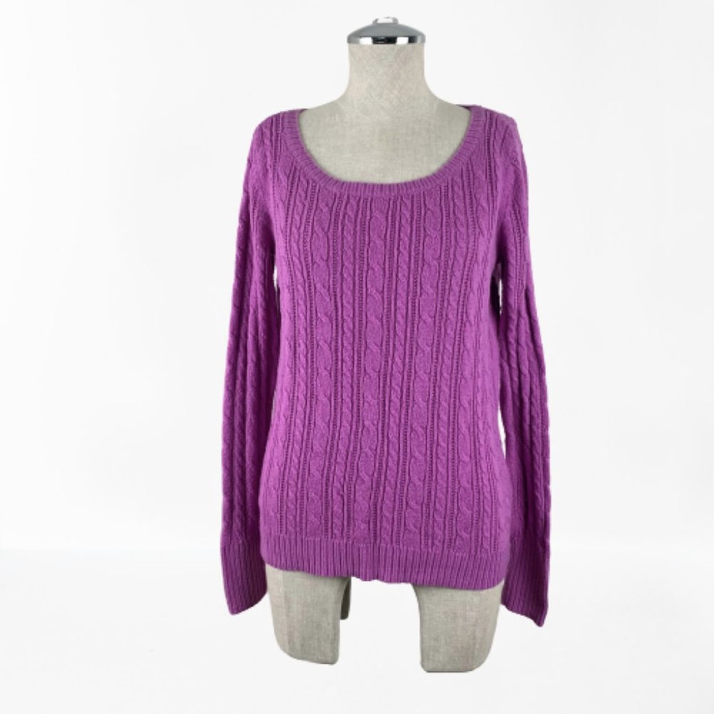 American Eagle size Medium Magenta Cable Knit top